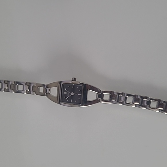 Silver Relic watch - Picture 3 of 3